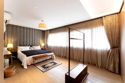 Leonie Towers (D9), Apartment #591892521